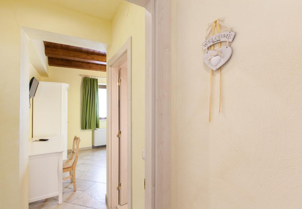 Bed and Breakfast A Casa Nostra Residenza Di Charme Candela Pokoj fotografie